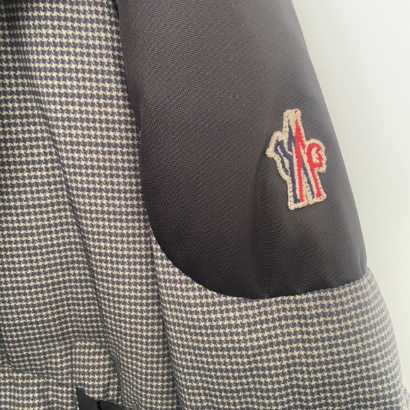 Moncler Grenoble ski jacket size 3 (large) - Picture 8 of 10